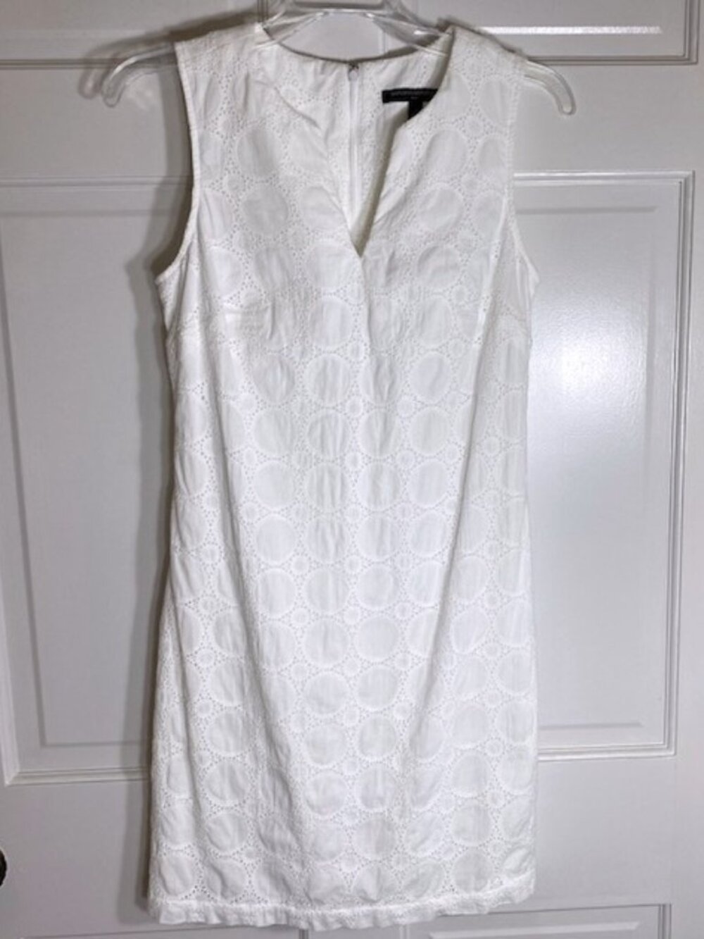 Banana Republic White Dress Sleeveless Eyelet Cotton Mini Lined Women's Size 2 - Picture 2 of 6